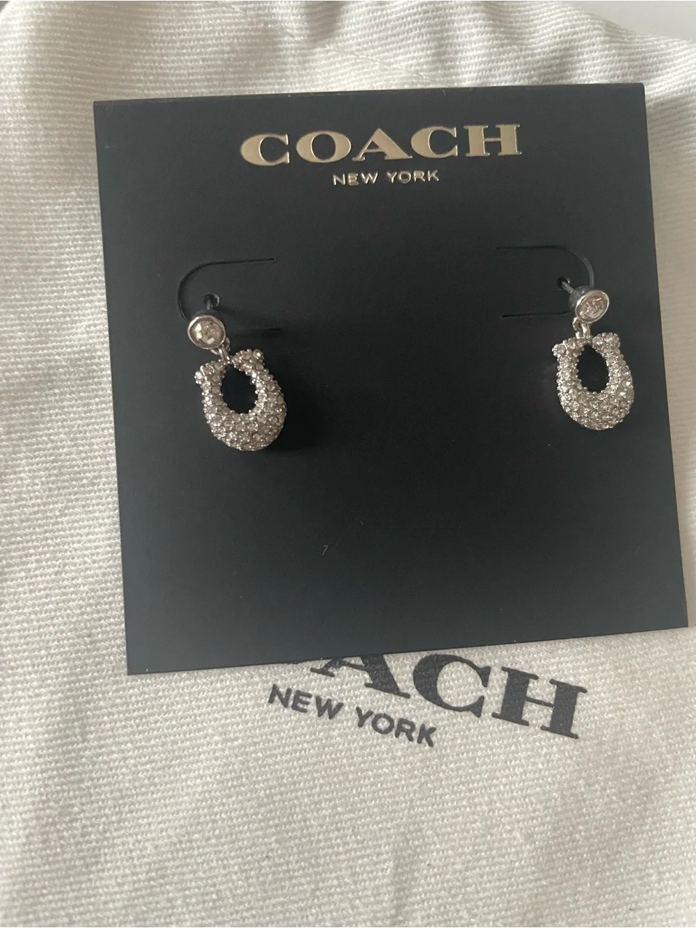Coach delicate open
